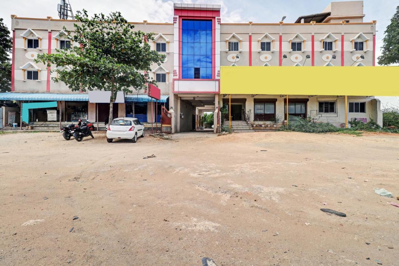 Oyo 81409 Hotel Sivajothi 杜蒂戈林 外观 照片